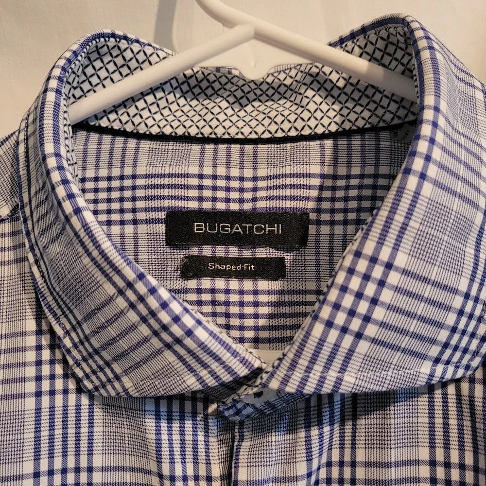 Bugatchi Shaped fit button up- Navy/White plaid pattern- Size XXL - Picture 6 of 10